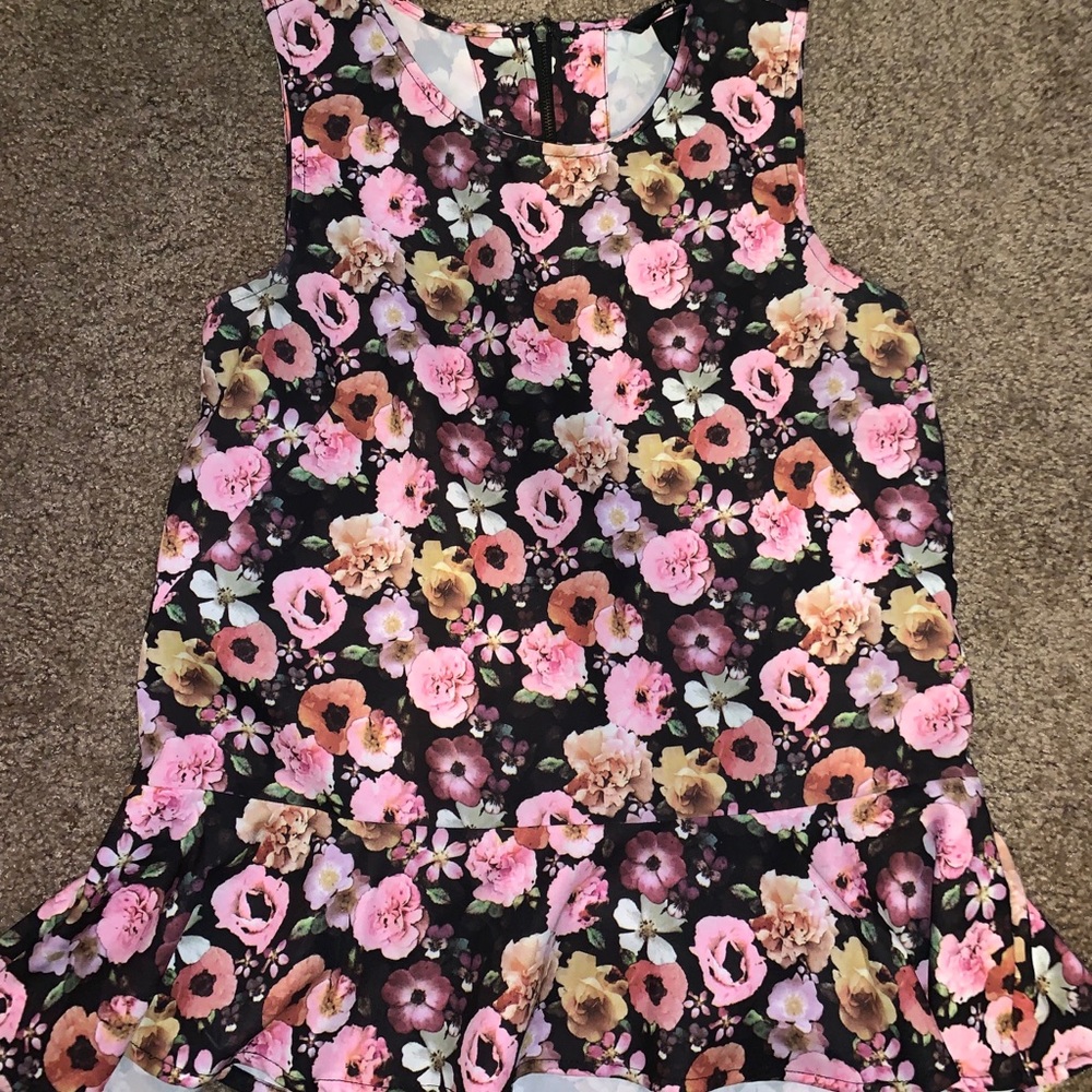 H&M Peplum top - Picture 2 of 4